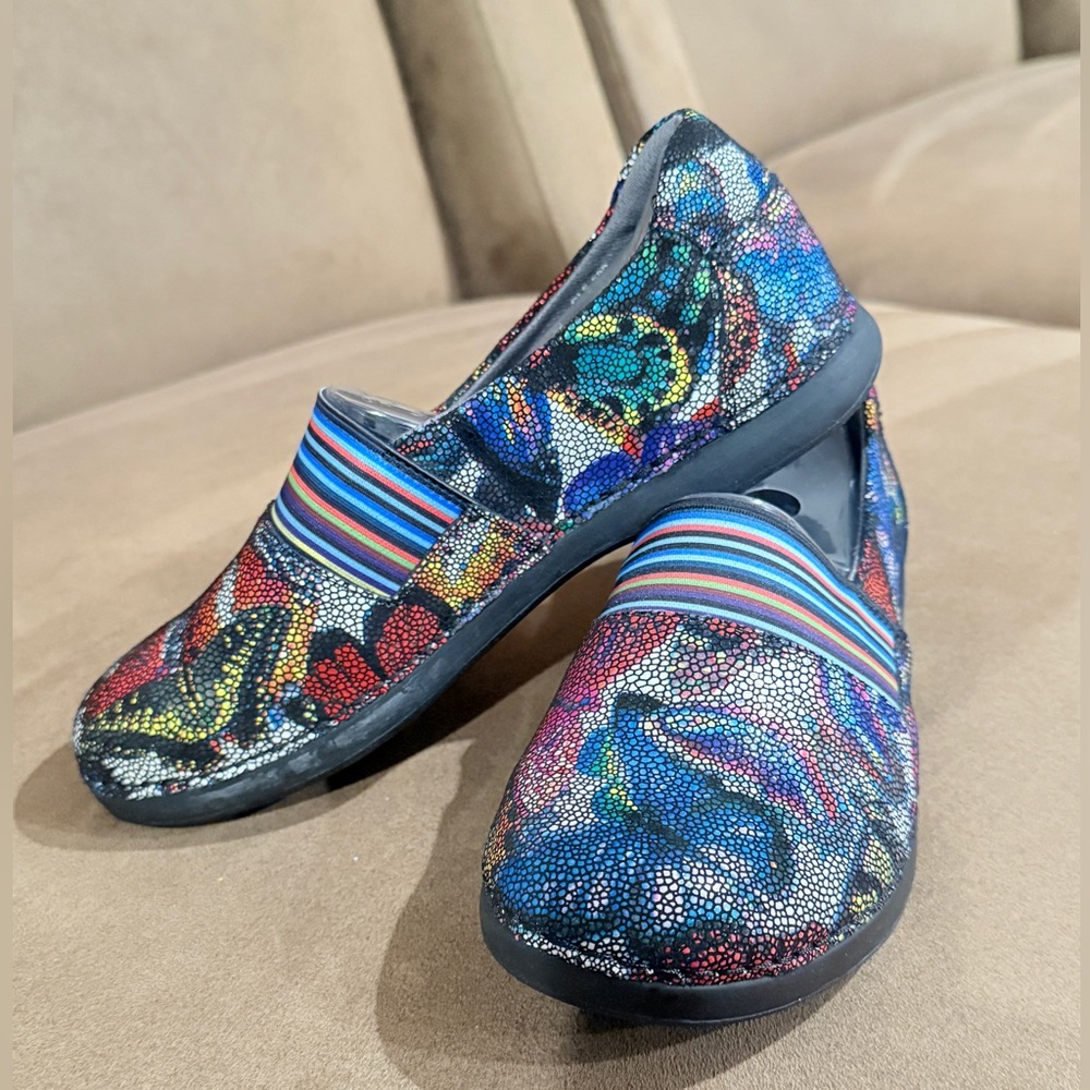Alegría nursing shoes